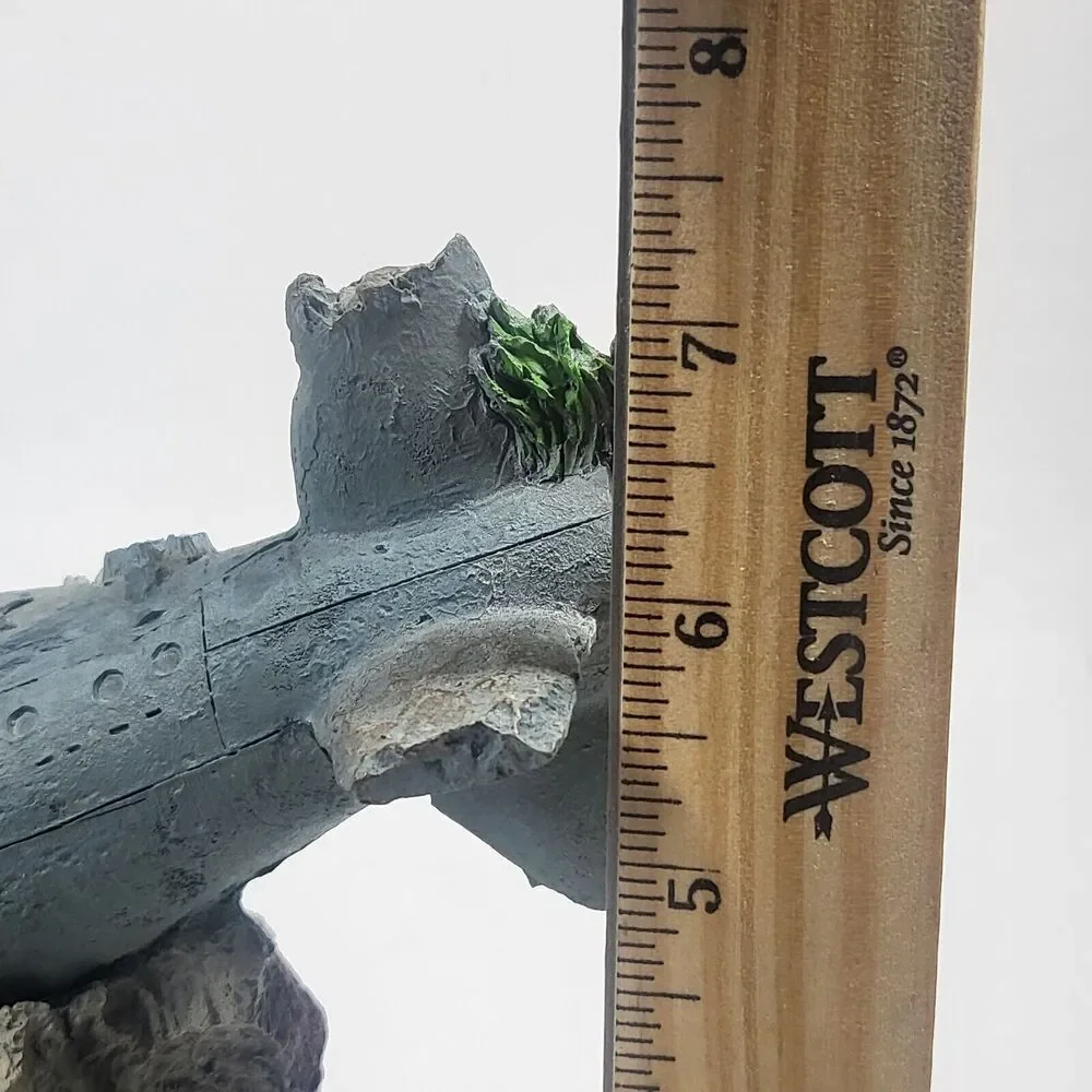 Sunken Submarine Shipwreck Aquarium Decor Statue 12